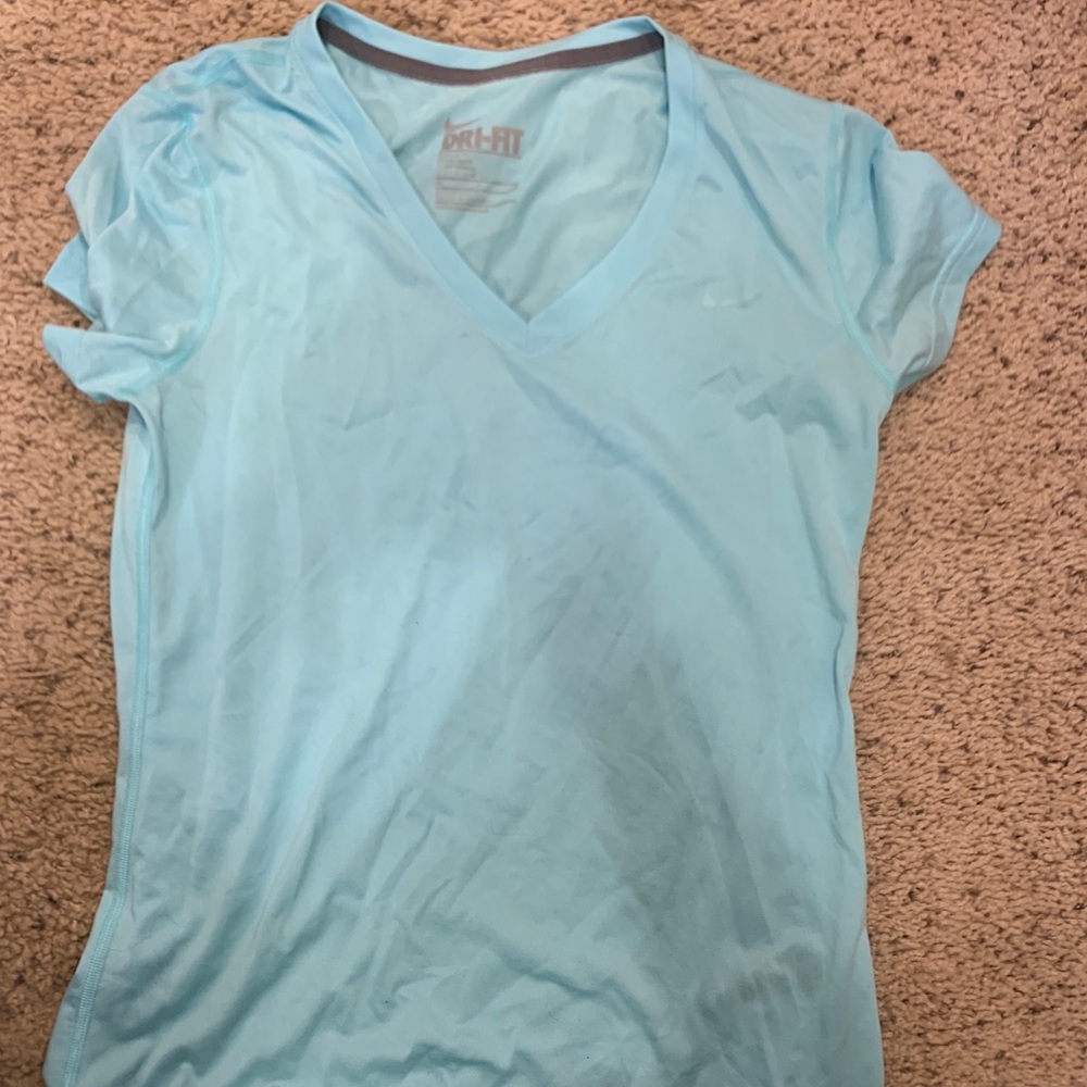 Nike dry knit vneck